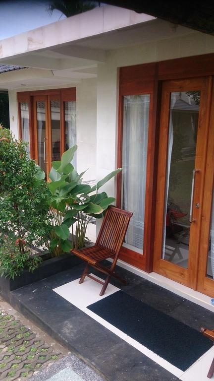 M.A Home Stay Нуса Дуа Екстериор снимка